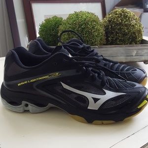 Mizuno shoes